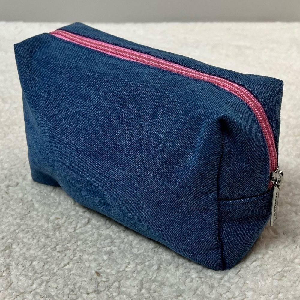 iScream Color Swirl Cosmetic Bag Trio - Picture 6 of 13